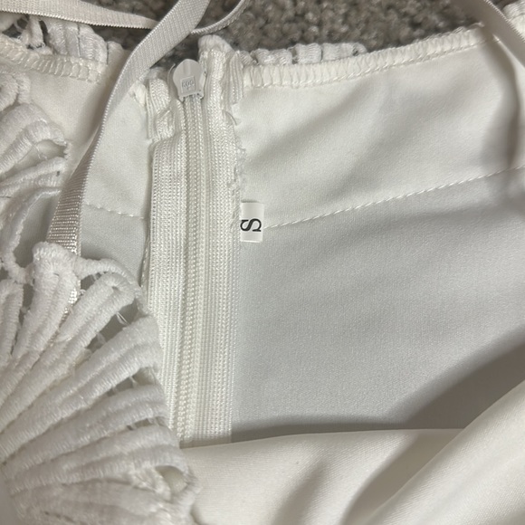 Boutique Seashell Bodysuit Women’s NWOT Size Small - Picture 2 of 2